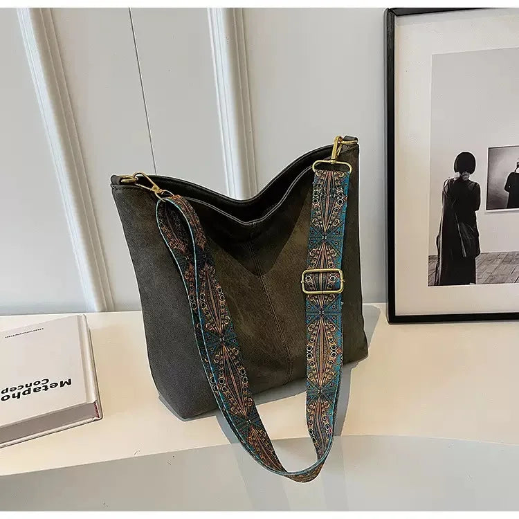 Luna Everyday Bag 🖤