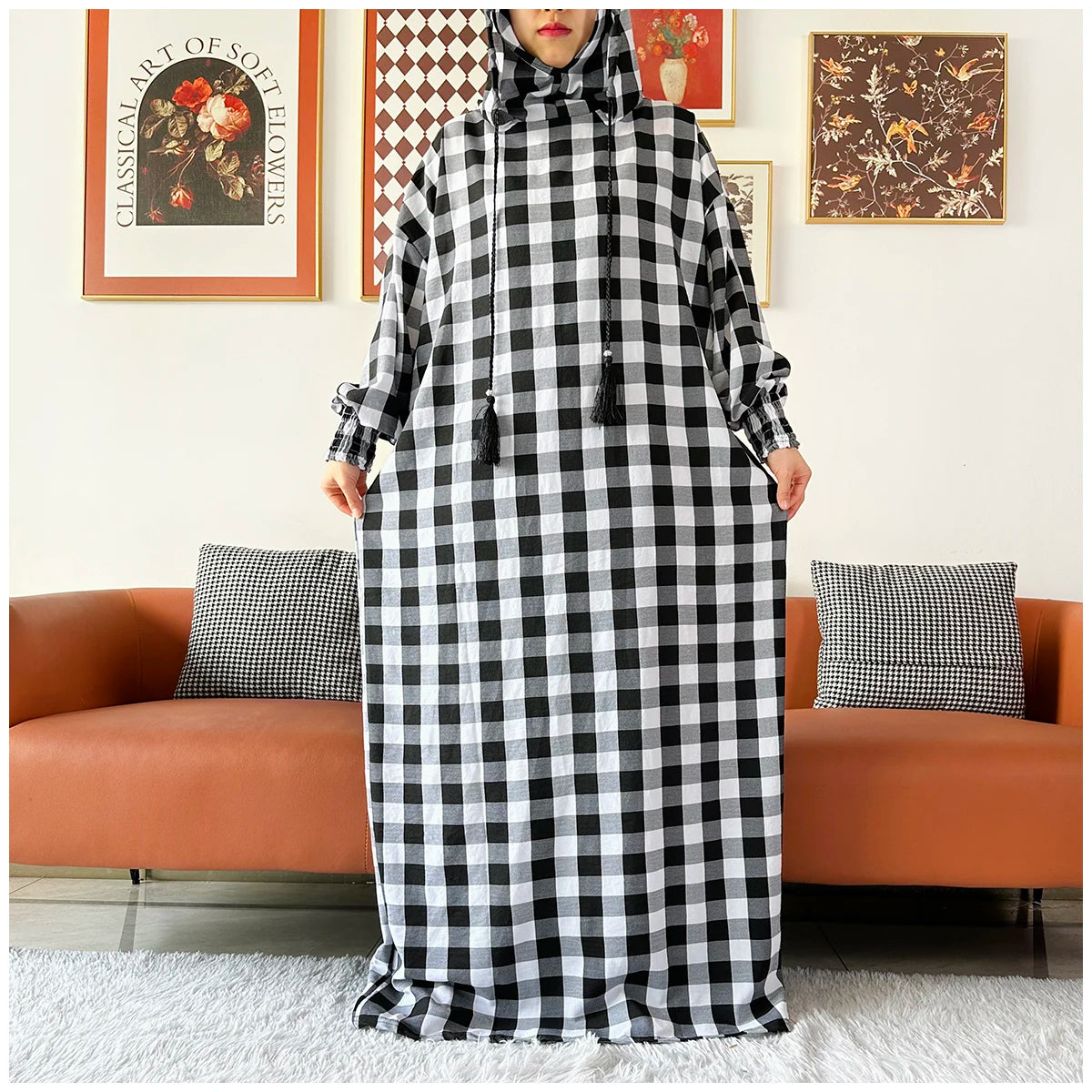 عباية كاروه كاجوال    Casual Plaid Hoodie Abaya