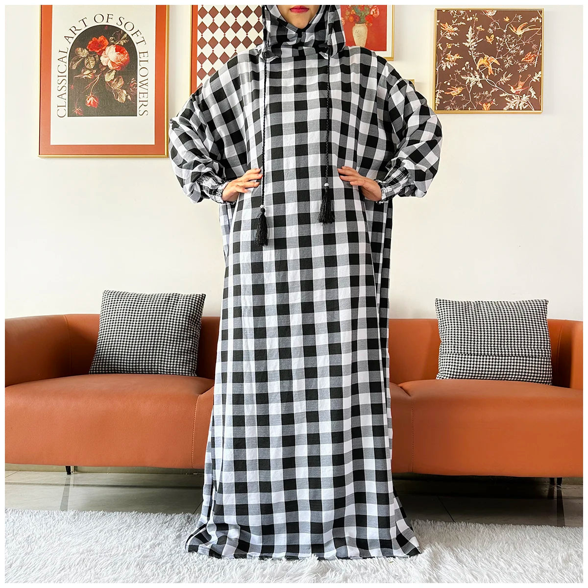 عباية كاروه كاجوال    Casual Plaid Hoodie Abaya