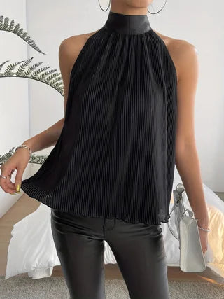 New fashionable solid color off the shoulder collarless and sleeveless pleated slim fit bottom shirt top
