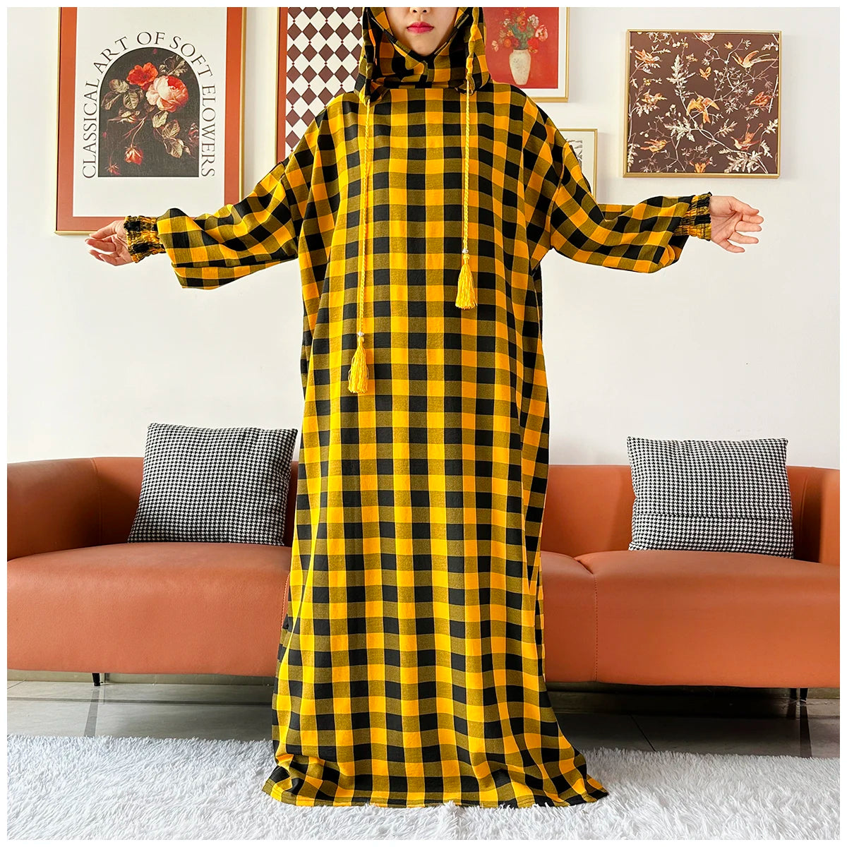 عباية كاروه كاجوال    Casual Plaid Hoodie Abaya